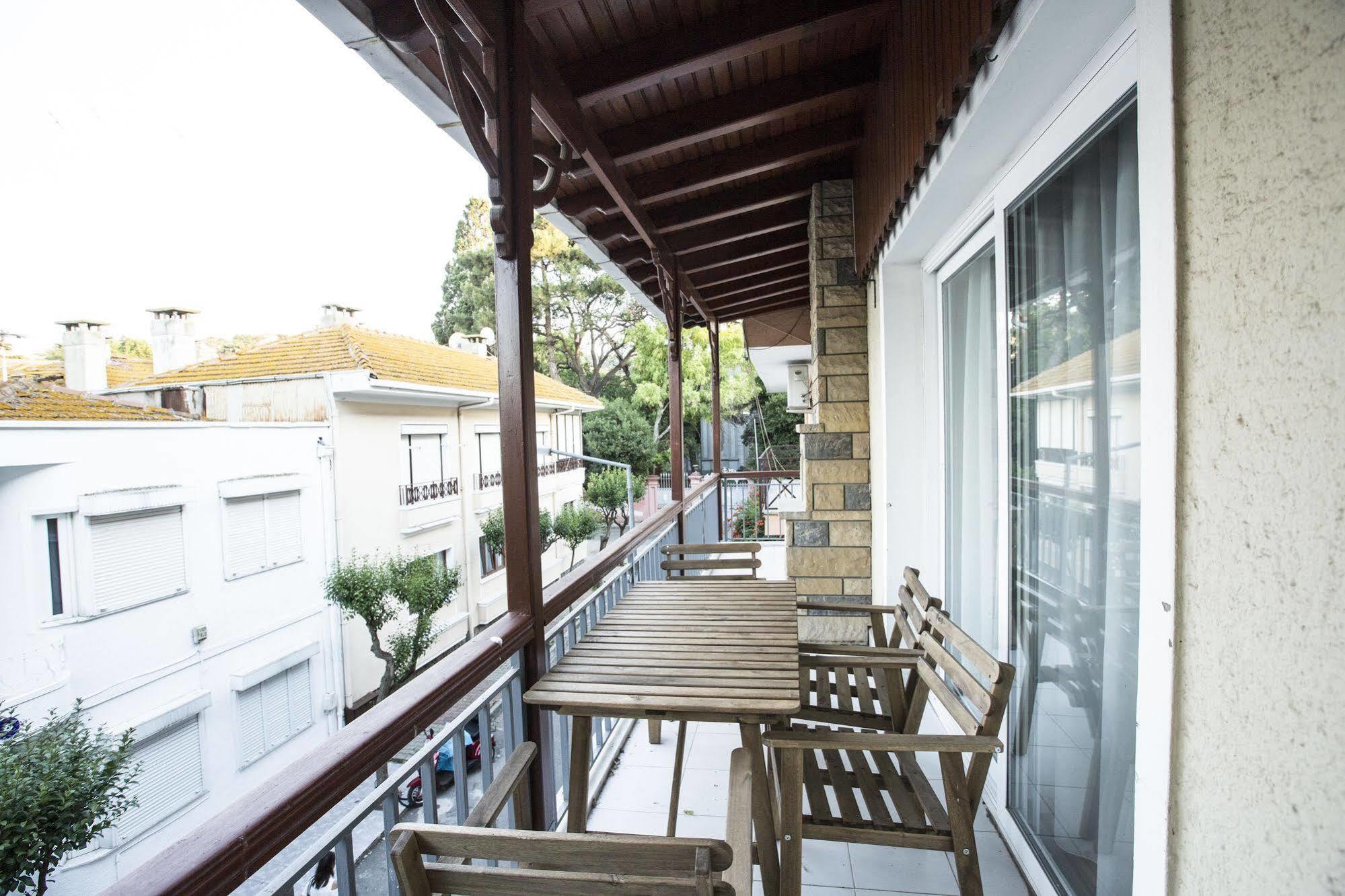Bueyuekada Apart Hotel - Yeni Apart Adalar Zewnętrze zdjęcie